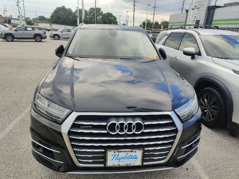 Used 2019 Audi Q7 3.0T Prestige AWD/4WD image 18