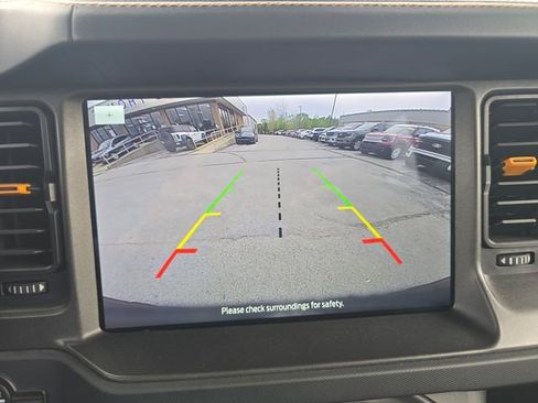 Used 2024 Ford Bronco Badlands AWD/4WD image 17