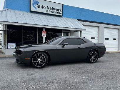 Used 2018 Dodge Challenger SXT