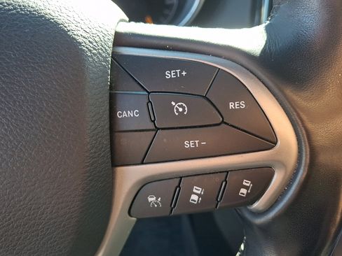 Used 2021 Jeep Grand Cherokee High Altitude image 23