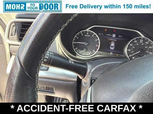 Used 2022 Nissan Maxima SV w/ Floor Mat Group FWD image 18