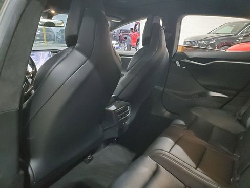 Used 2017 Tesla Model S 75 RWD image 25