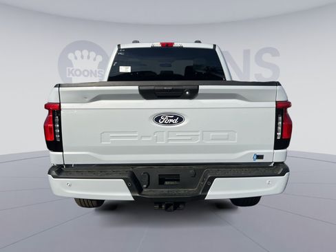 New 2025 Ford F150 Lightning Flash image 25
