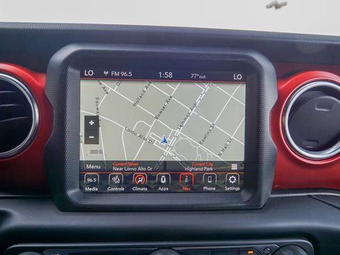 Used 2019 Jeep Wrangler Unlimited Rubicon AWD/4WD image 25