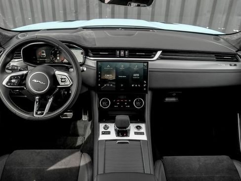 New 2026 Jaguar F-PACE SVR AWD/4WD image 22