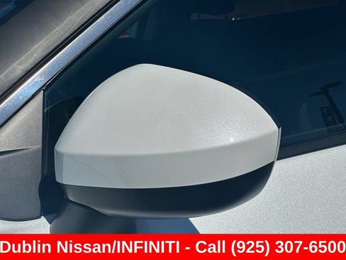 Used 2024 Nissan Rogue SV FWD image 52