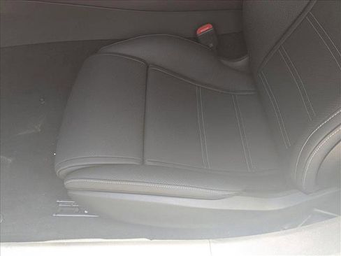 New 2025 Mercedes-Benz SL 63 AMG S e Performance 4MATIC image 4