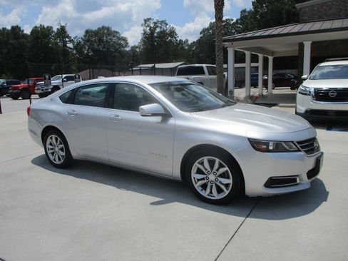 Used 2016 Chevrolet Impala LT FWD image 21