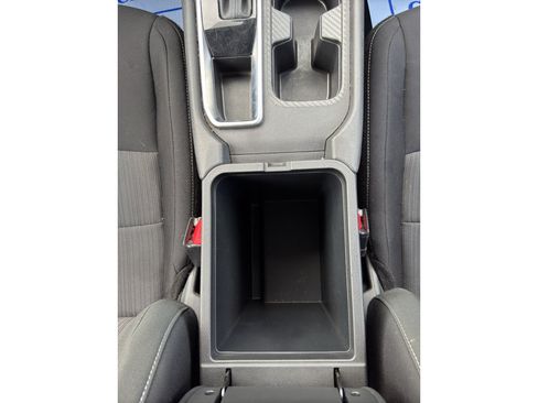 Used 2025 Nissan Sentra SV FWD image 21