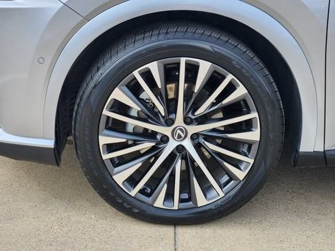 Used 2024 Lexus RX 350 Premium Plus w/ Convenience Package FWD image 17