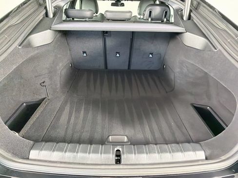 Certified 2023 BMW i4 eDrive40 w/ Premium Package RWD image 28