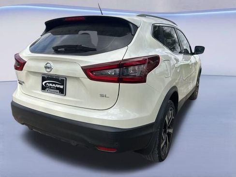 Used 2021 Nissan Rogue Sport SL w/ Premium Package image 9