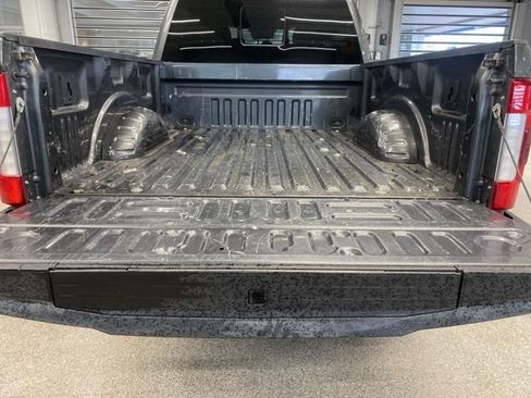Used 2019 Ford F250 Platinum w/ Platinum Ultimate Package AWD/4WD image 8