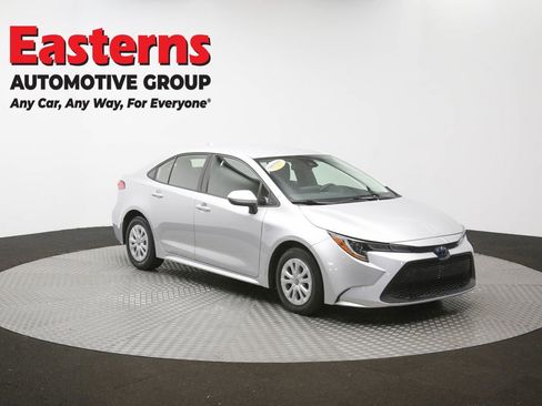 Used 2022 Toyota Corolla LE FWD image 48