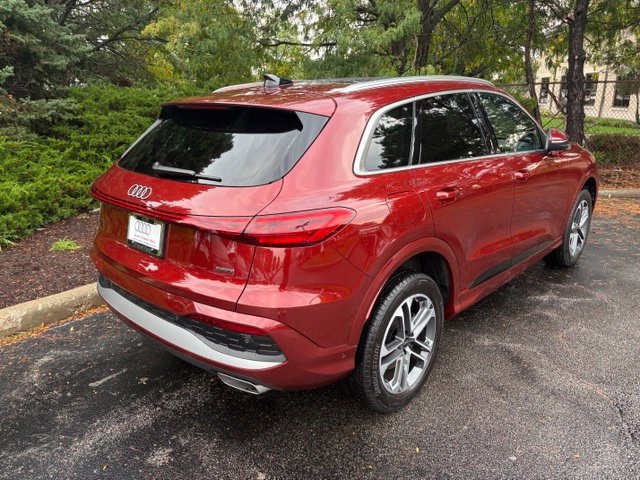 Used 2025 Audi Q5 Premium Plus AWD/4WD image 5