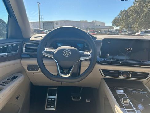 New 2026 Volkswagen Atlas SEL Premium R-Line AWD/4WD image 52