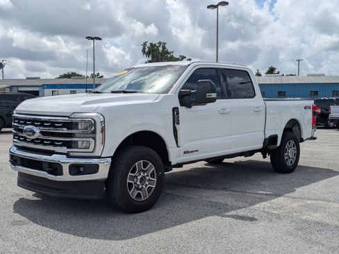 Used 2024 Ford F250 Lariat AWD/4WD image 8