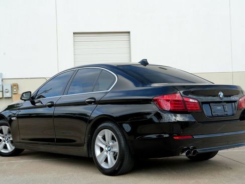 Used 2012 BMW 528i Sedan RWD image 3