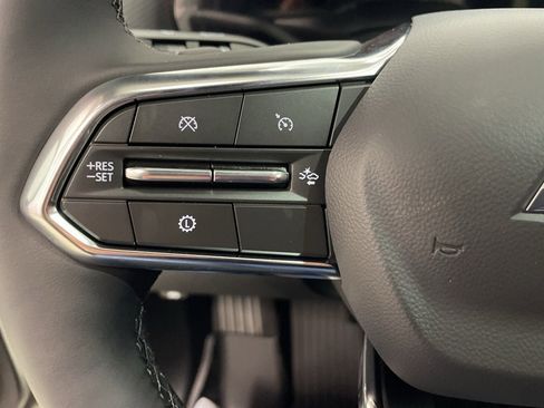 New 2026 Chevrolet Equinox LT w/ Convenience Package II image 24