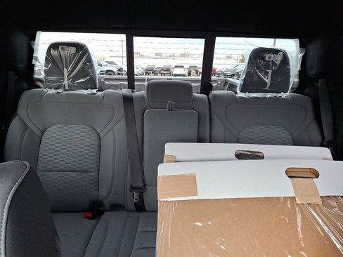 New 2025 RAM 1500 Big Horn image 14