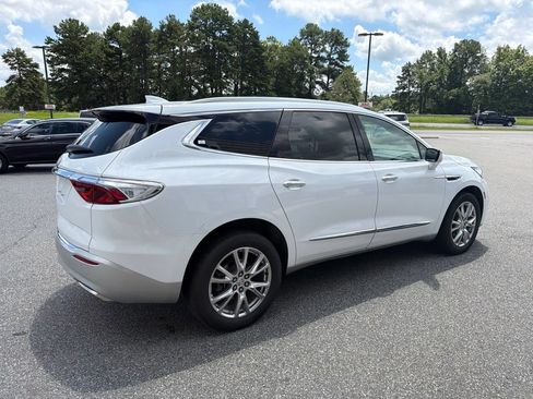 Used 2023 Buick Enclave Premium w/ Experience Buick Package AWD/4WD image 10