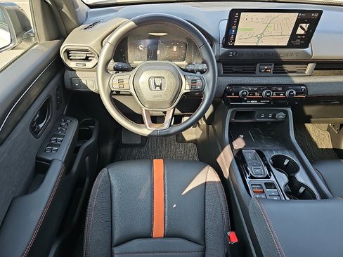 Used 2026 Honda Passport TrailSport image 12