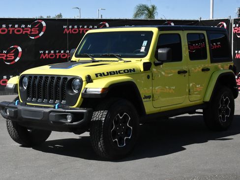 Used 2023 Jeep Wrangler Unlimited Rubicon 4xe w/ Steel Bumper Group AWD/4WD image 3
