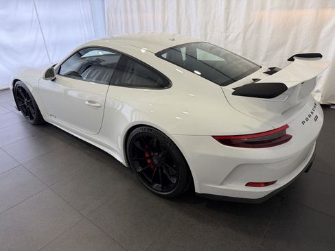 Used 2018 Porsche 911 GT3 image 3