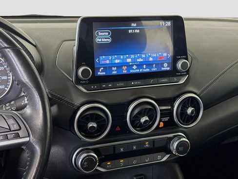 Used 2022 Nissan Sentra SV FWD image 19