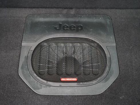 Used 2023 Jeep Wrangler Sport AWD/4WD image 42