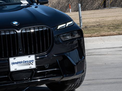 Certified 2024 BMW X7 xDrive40i w/ Executive Package image 7