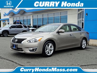 Used 2014 Nissan Altima 2.5 SL w/ Technology Package