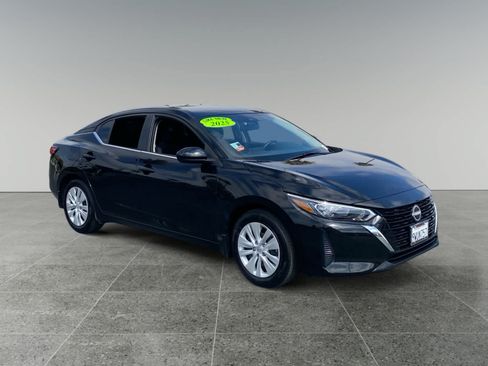 Used 2025 Nissan Sentra S FWD image 7