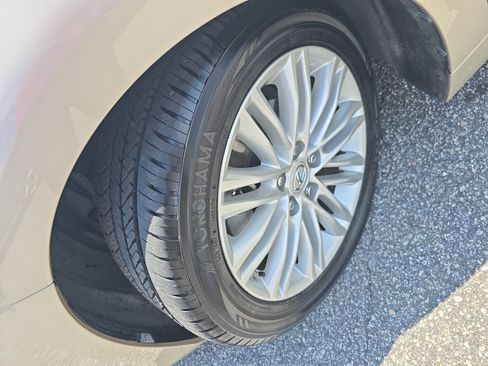 Used 2016 Lexus ES 350 FWD image 29