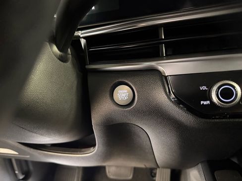 Certified 2025 Kia Sorento S AWD/4WD image 29