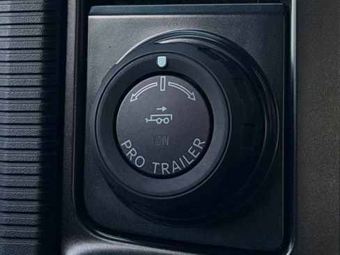 New 2025 Ford F150 Lariat w/ Equipment Group 502A High image 19