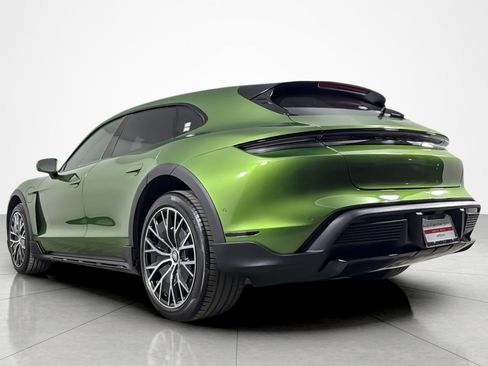 Used 2023 Porsche Taycan 4S image 3