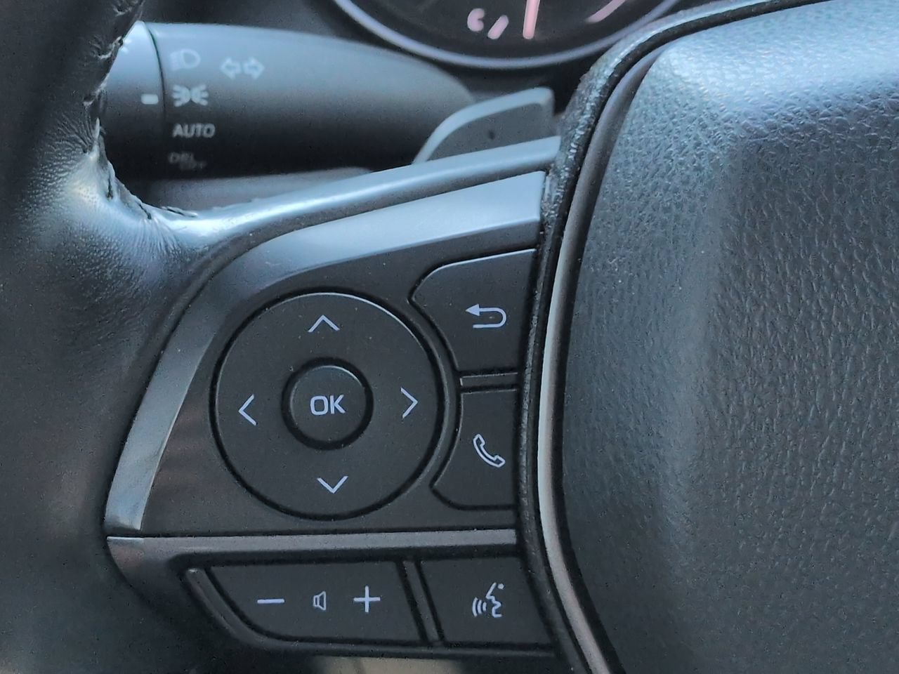 Used 2024 Toyota Camry SE w/ Audio Upgrade Package FWD image 23