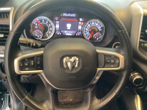 Used 2022 RAM 1500 Big Horn AWD/4WD image 11