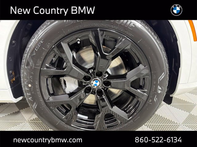 New 2027 BMW X7 xDrive40i w/ Premium Package AWD/4WD image 9