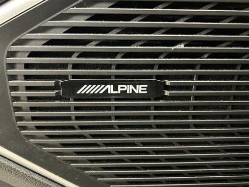 Used 2024 Jeep Wagoneer L Series II w/ Convenience Group I image 10