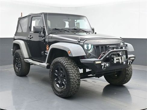 Used 2012 Jeep Wrangler Sport image 2