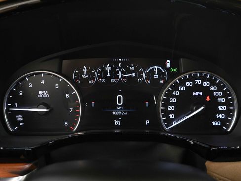 Used 2018 Cadillac XT5 Platinum AWD/4WD image 31