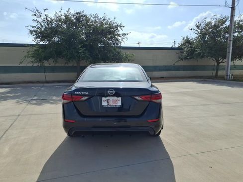 Used 2024 Nissan Sentra S FWD image 4