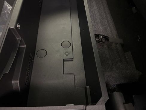 New 2026 Ford F350 Lariat w/ Black Appearance Package image 36