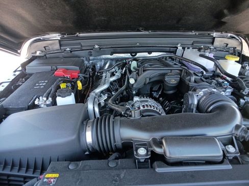 New 2025 Jeep Gladiator Rubicon w/ Convenience Group image 24