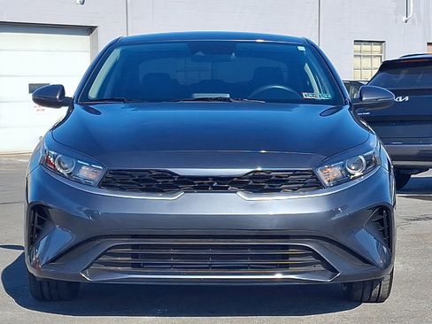 Used 2023 Kia Forte LXS w/ LXS Technology Package image 2