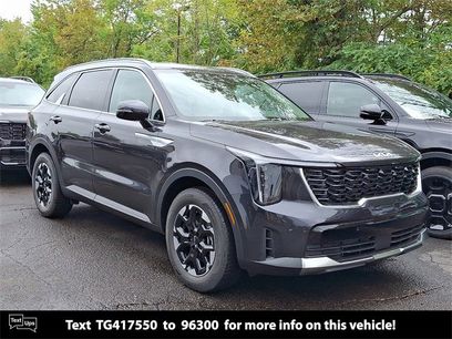 New 2026 Kia Sorento S