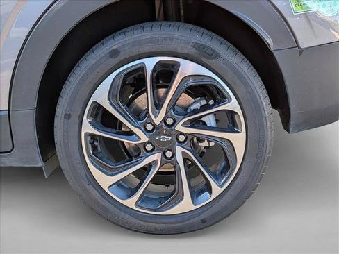 Used 2023 Chevrolet Bolt EUV Premier FWD image 14
