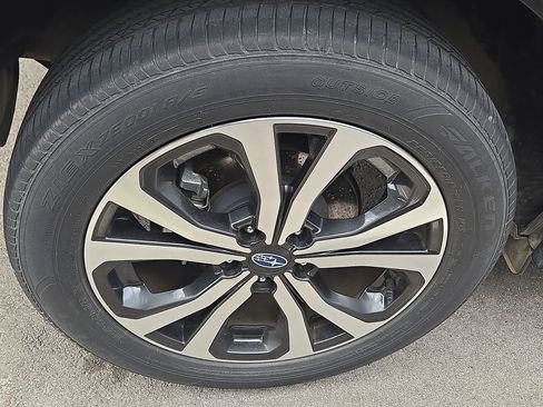 Used 2020 Subaru Forester Limited AWD/4WD image 5